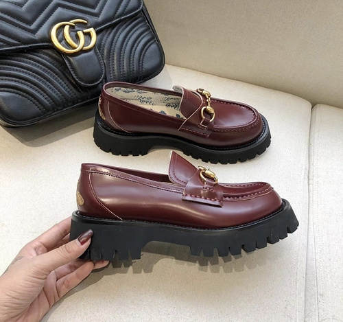 Gucci 2022 spring and autumn new thick-bottomed loose cake little bee Lefu shoes female 35-40_ male 40-45_-654805c0